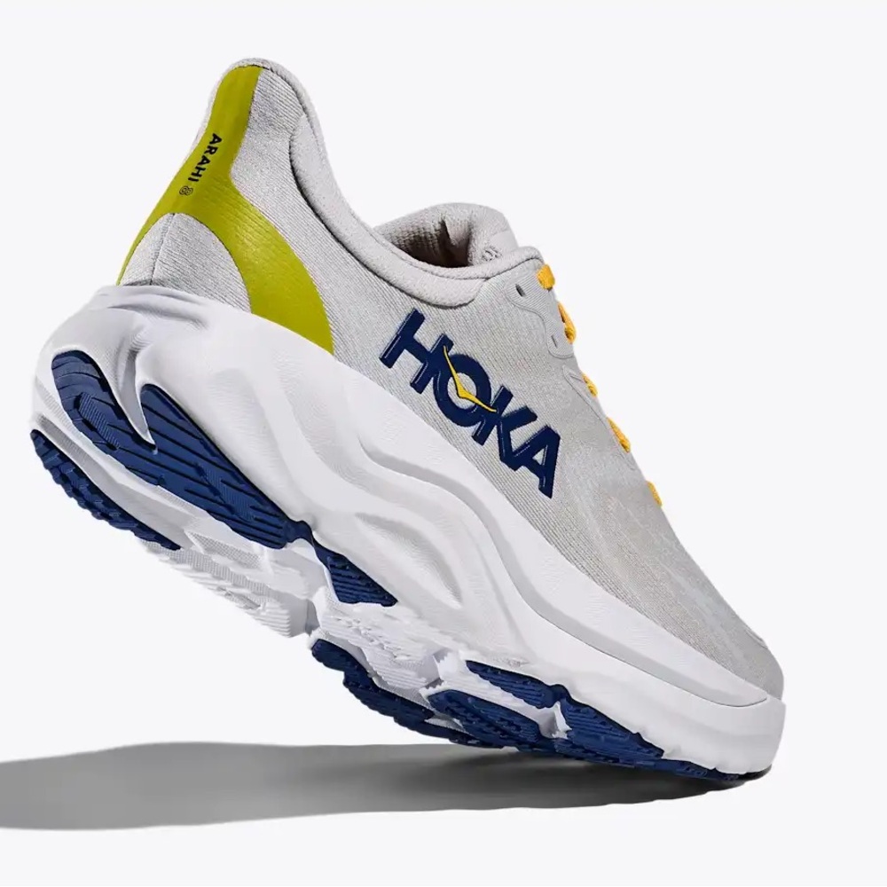 Brand new in box hola Arahi 8